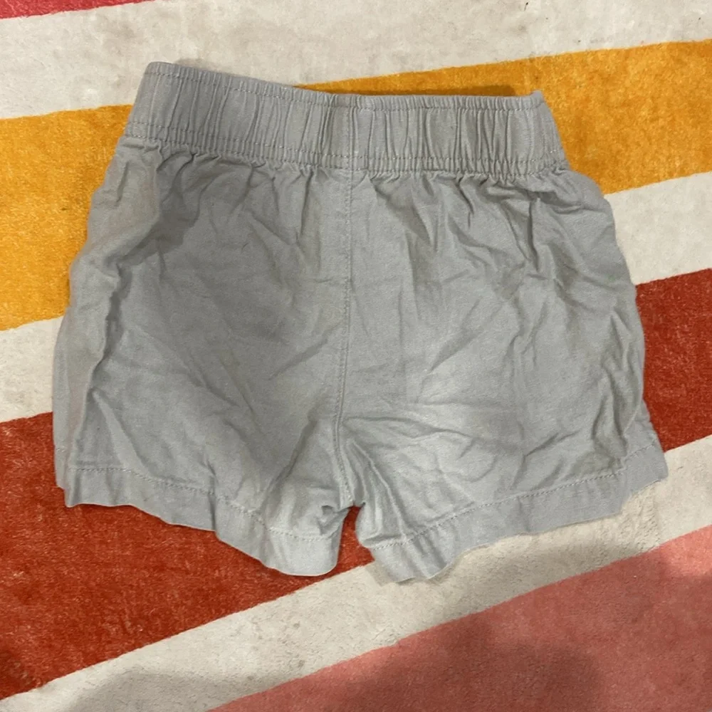3/$10 Girls pull on taupe Casual Shorts linen